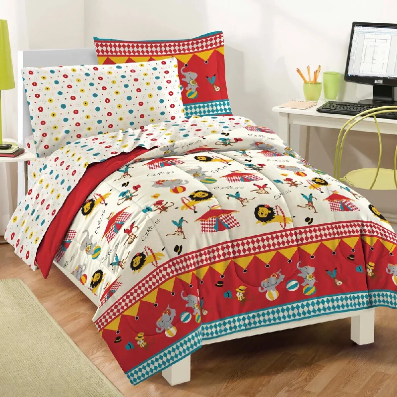 Circus 7-piece Bed in a Bag with Sheet Set