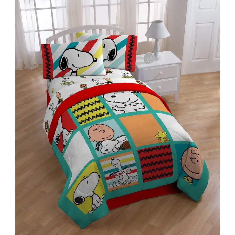 Peanuts Best Friends Full 6-piece Bed in a Bag Set