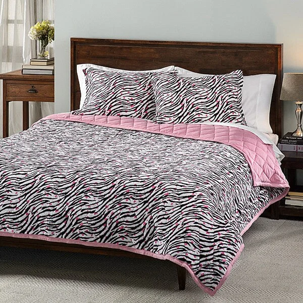 Zebra Hearts 3-piece Comforter Set