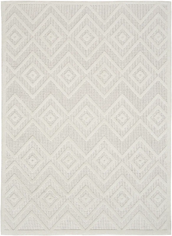 5' X 7' Argyle Indoor / Outdoor Area Rug - Ivory / White