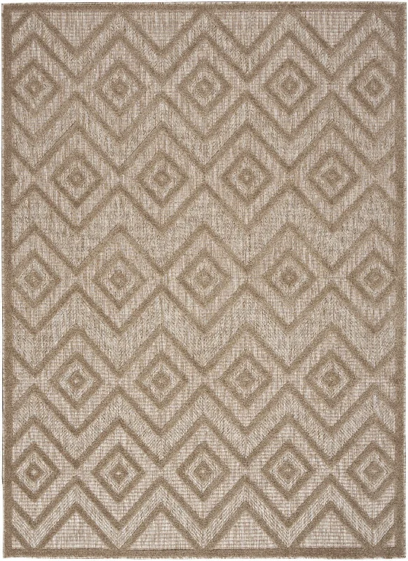 5' X 7' Argyle Indoor / Outdoor Area Rug - Natural Beige