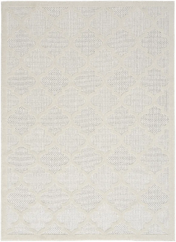 5' X 7' Ikat Indoor / Outdoor Area Rug - Ivory / White