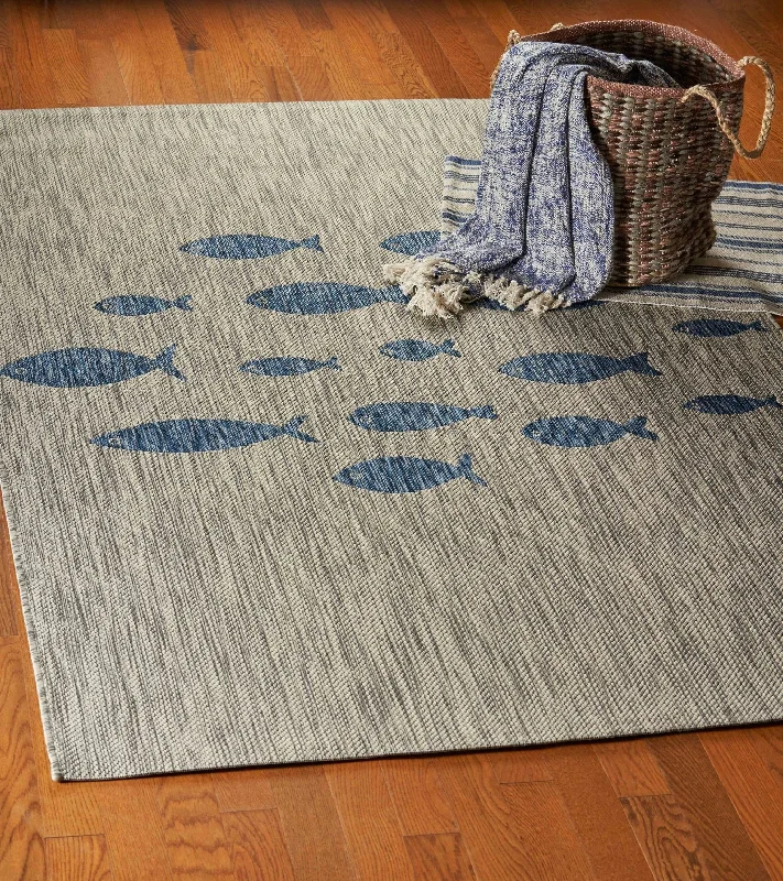 5' X 7' Outdoor / Indoor Area Rug - Gray