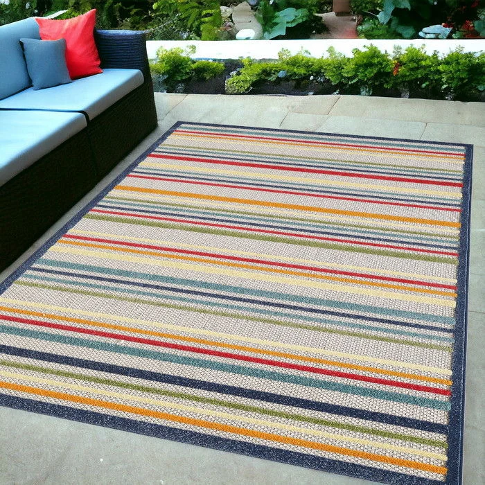 5' X 7' Striped Stain Resistant Indoor / Outdoor Area Rug - Ivory / Blue