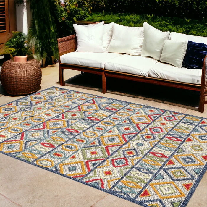 8' X 10' Southwestern Stain Resistant Indoor / Outdoor Area Rug - Ivory / Blue